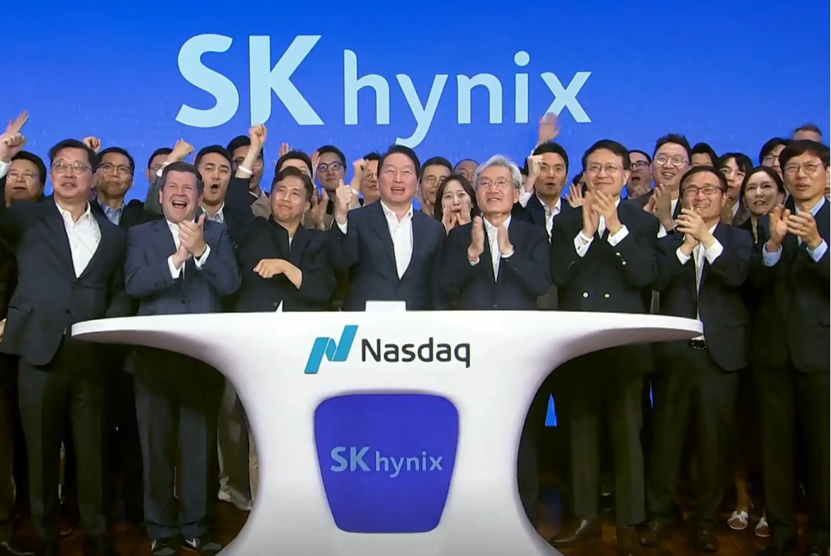 SK Hynix: Từ bờ vực phá sản trở thành ‘gã khổng lồ’ hạ bệ Samsung SK Hynix: Từ bờ vực phá sản trở thành ‘gã khổng lồ’ hạ bệ Samsung