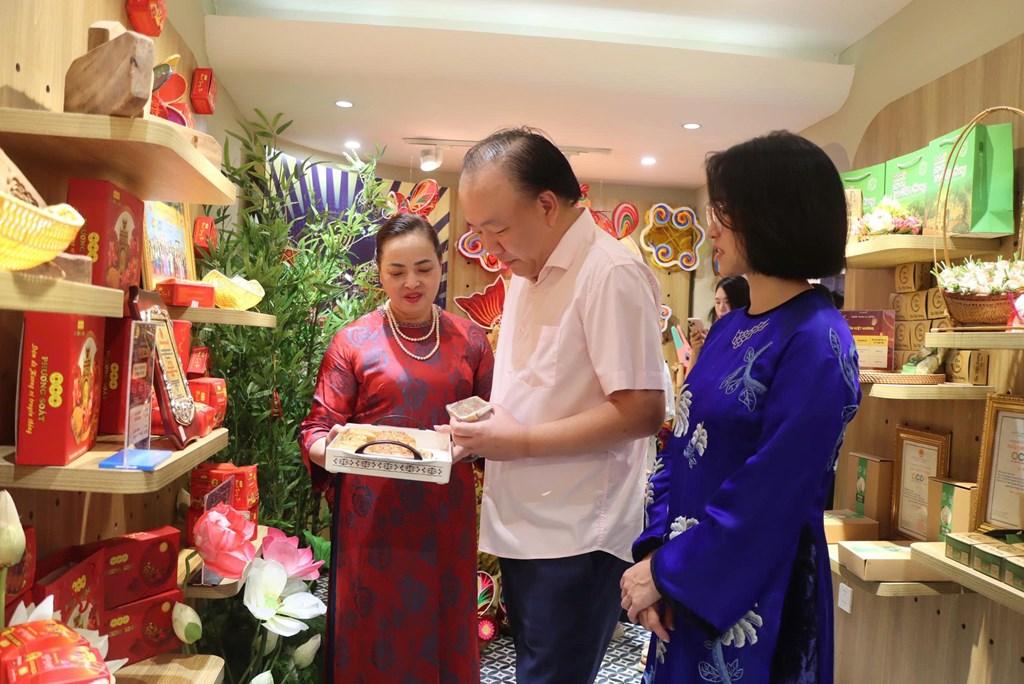 banh_1786700604.jpg