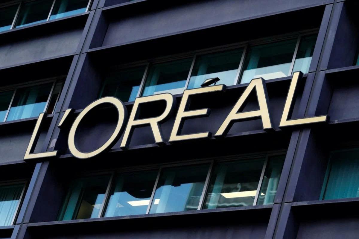 Loại sản phẩm làm đẹp quen thuộc của L'Oréal bất ngờ bị tố chứa chất gây ung thư