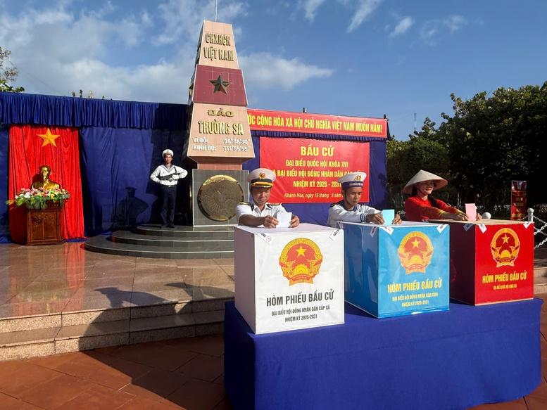 "Ngày hội non sông" ở đặc khu Trường Sa