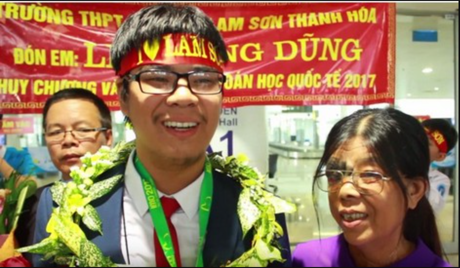'Thần đồng' người Việt vừa giải được bài toán bị bỏ ngỏ hơn 50 năm: 3 tuổi biết đọc số, từng đoạt 2 giải Nhất Toán Quốc gia, 1 HCV Toán quốc tế, học Tiến sĩ tại trường danh tiếng