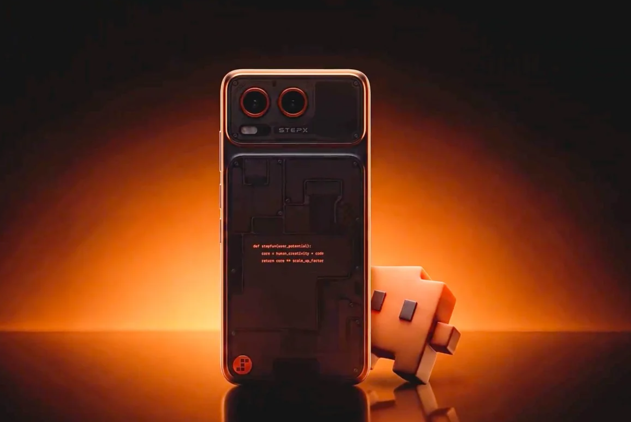 Láng giềng Việt Nam ra mắt smartphone AI đầu tiên trên thế giới, thách thức Apple và OpenAI