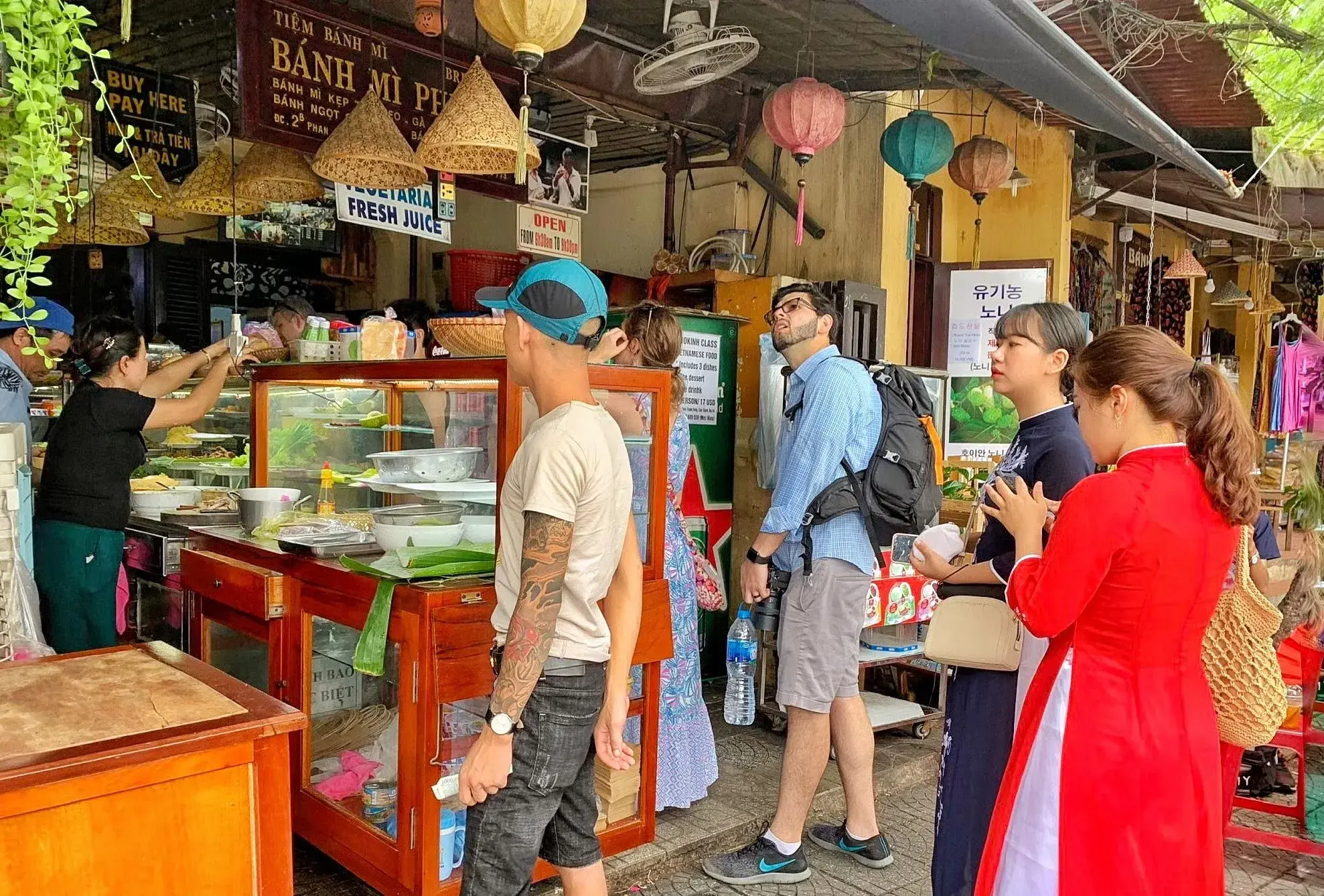 Đưa ẩm thực trở thành lợi thế cạnh tranh của du lịch Đưa ẩm thực trở thành lợi thế cạnh tranh của du lịch