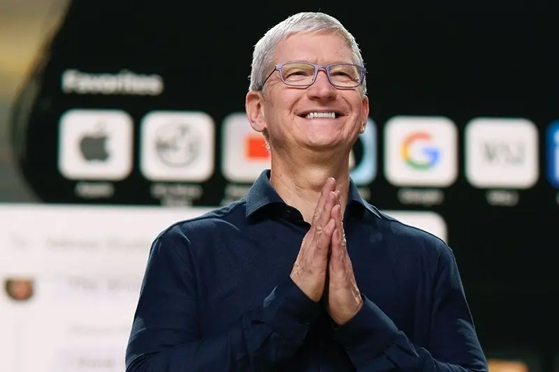Ceo Tim Cook bác bỏ tin đồn từ chức tại Apple