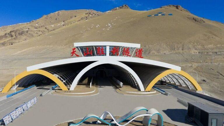 Huy động 3.000 công nhân để xây dựng đường hầm cao tốc dài nhất thế giới, vốn đầu tư 102.000 tỷ đồng