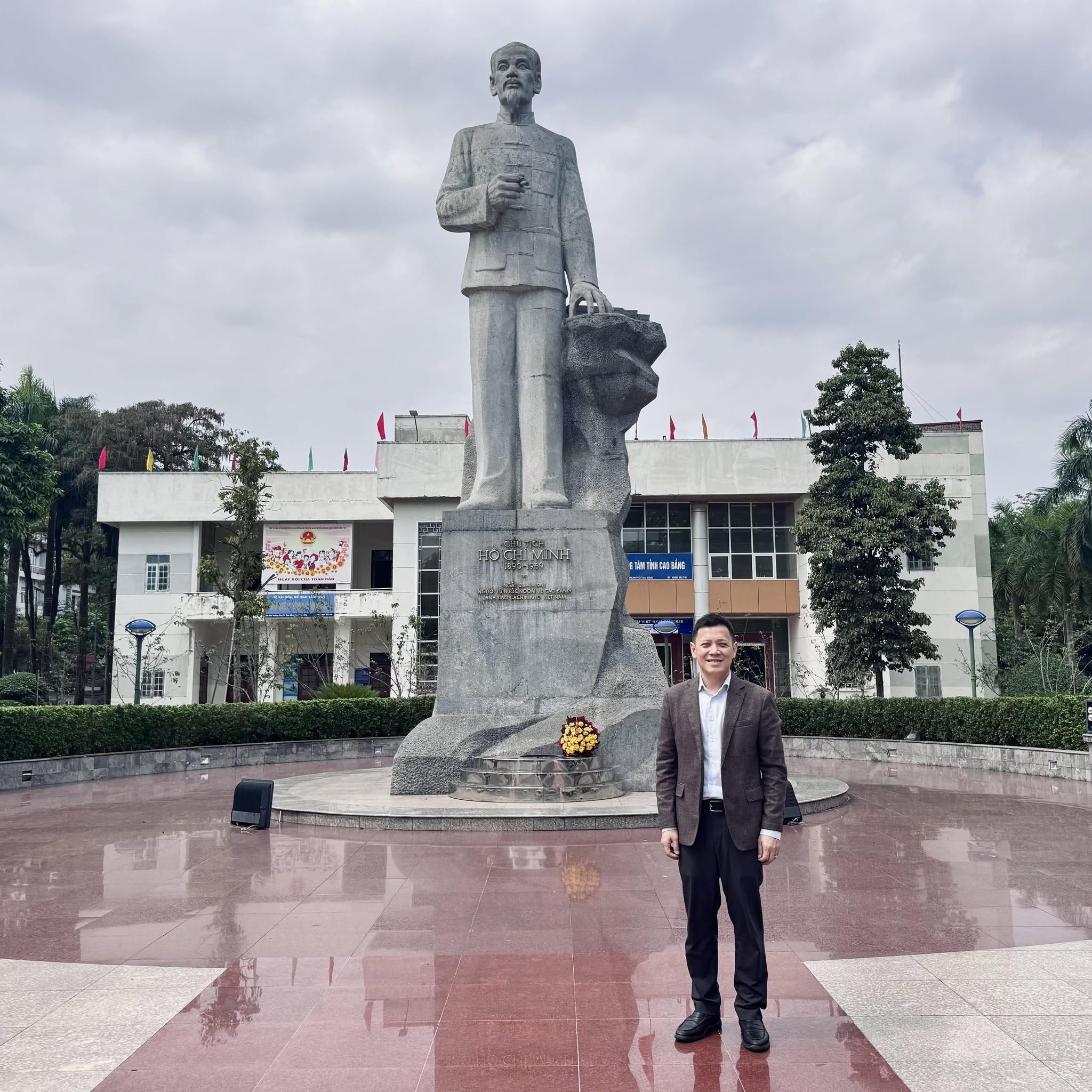 giaosuleanhvinh_1784175531.jpg