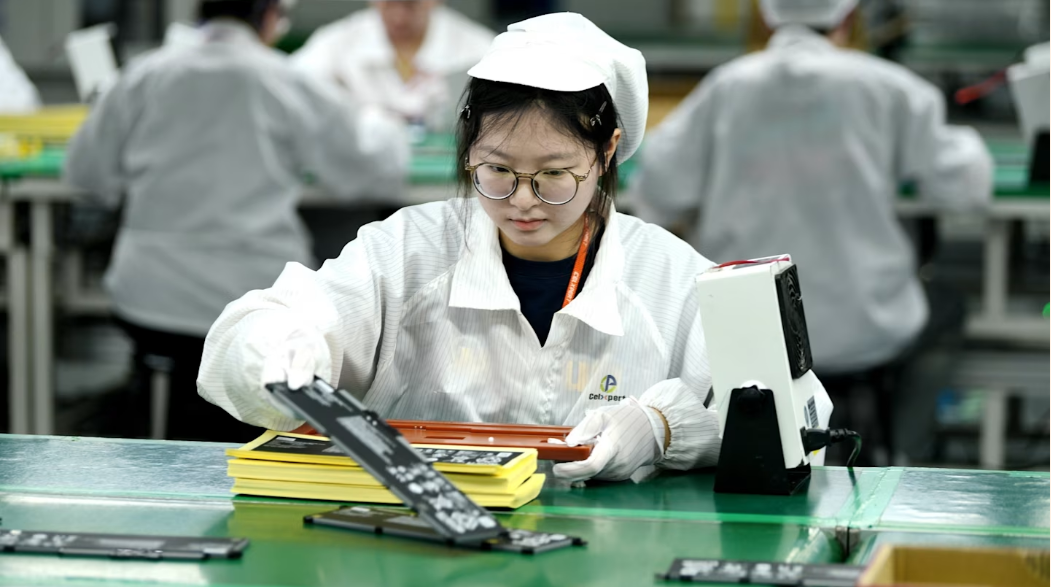 Châu Âu và Mỹ thiệt hại hơn 23,6 nghìn tỷ USD nếu tách rời Trung Quốc