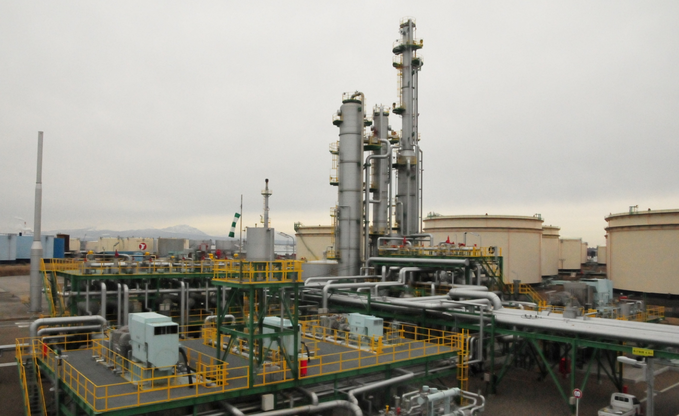 Tái khởi động siêu dự án LNG trị giá gần 550.000 tỷ đồng sau hơn 20 năm 'đắp chiếu' Tái khởi động siêu dự án LNG trị giá gần 550.000 tỷ đồng sau hơn 20 năm 'đắp chiếu'