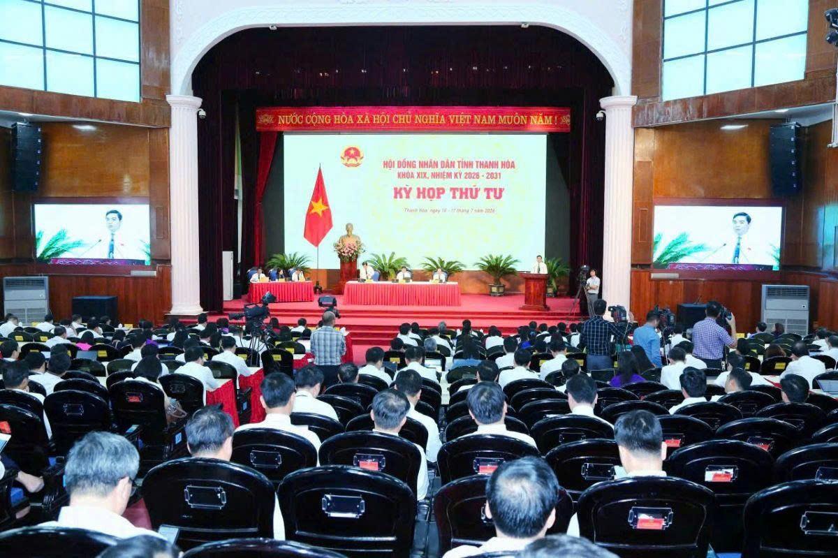 Kỳ họp thứ tư HĐND tỉnh Thanh Hóa khóa XIX thành công tốt đẹp: Quyết tâm biến nghị quyết thành hành động