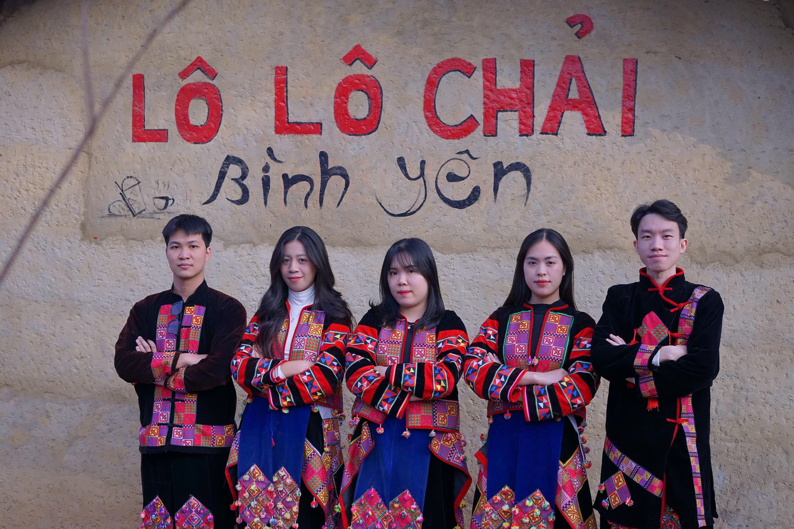 lolochai5_1787039302.jpg