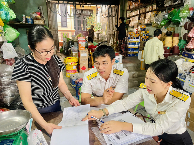 Cục Thuế: Hộ kinh doanh chỉ nộp thuế khi doanh thu vượt 500 triệu đồng/năm