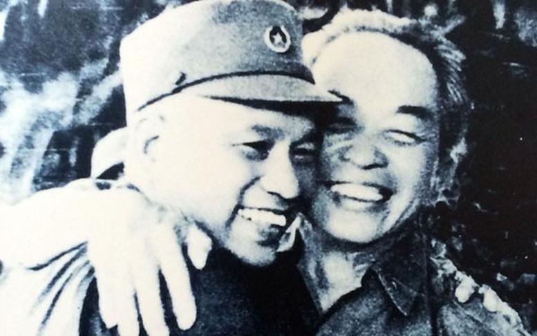 Đại tướng là Tư lệnh Chiến dịch Hồ Chí Minh, được thăng hàm vượt cấp, có 'tài thao lược xuất chúng'