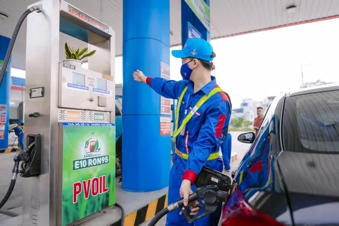 Rà soát chính sách thuế để khuyến khích sử dụng xăng E10 Rà soát chính sách thuế để khuyến khích sử dụng xăng E10