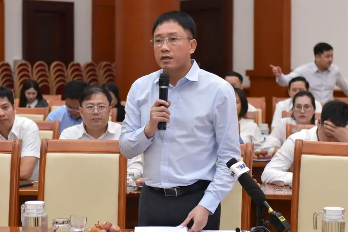 Bộ Tài chính phản hồi về đề xuất nâng ngưỡng miễn thuế hộ kinh doanh lên 5 tỷ đồng Bộ Tài chính phản hồi về đề xuất nâng ngưỡng miễn thuế hộ kinh doanh lên 5 tỷ đồng