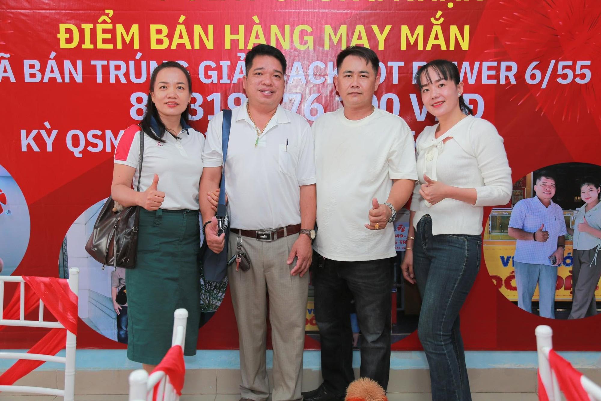 Hy hữu: Vừa trúng Vietlott hơn 83 tỷ đồng, người đàn ông quê Hòa Bình tiếp tục trúng xổ số 1 tỷ đồng Hy hữu: Vừa trúng Vietlott hơn 83 tỷ đồng, người đàn ông quê Hòa Bình tiếp tục trúng xổ số 1 tỷ đồng