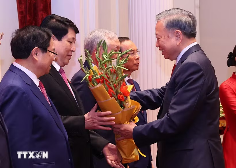 'Tri ân xứng đáng nhất đối với các thế hệ đi trước là trách nhiệm và hành động của thế hệ hôm nay'