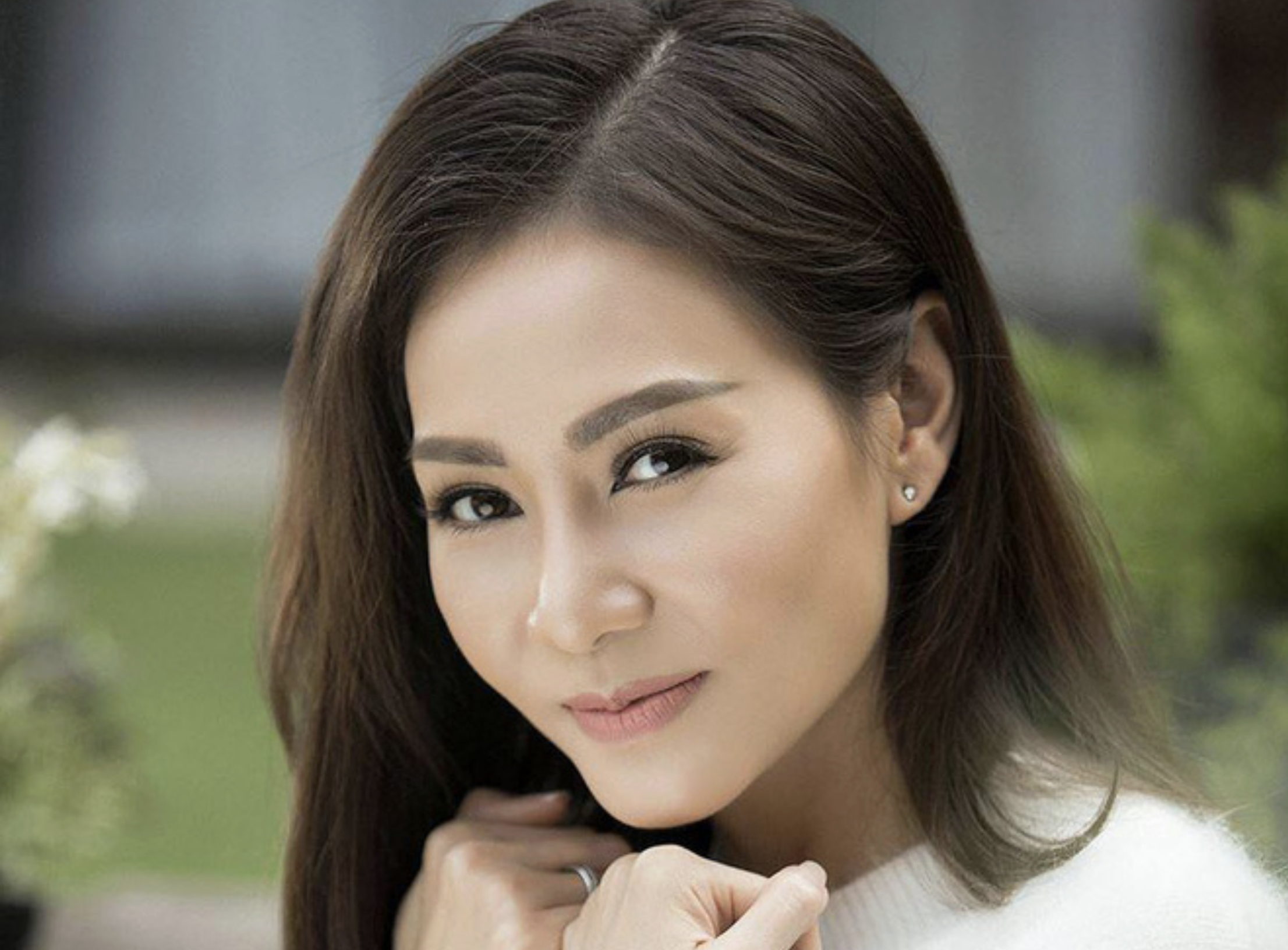 Loạt sao Việt chia buồn cùng ca sĩ Thu Minh