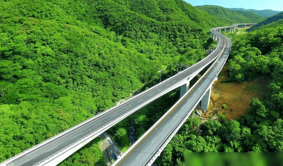 Sắp có tuyến tàu cao tốc 1.318km, tương đường quãng đường từ Hà Nội đến TP. HCM chỉ hơn 4 tiếng tại quốc gia láng giềng Việt Nam, cạnh tranh với ngành hàng không Sắp có tuyến tàu cao tốc 1.318km, tương đường quãng đường từ Hà Nội đến TP. HCM chỉ hơn 4 tiếng tại quốc gia láng giềng Việt Nam, cạnh tranh với ngành hàng không