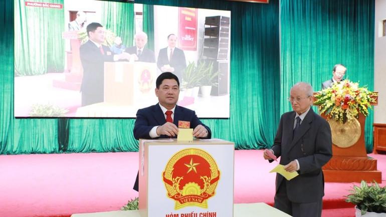 Bắc Ninh bầu đủ 85 đại biểu HĐND tỉnh khóa XX, tỷ lệ cử tri đi bầu đạt 99,24%