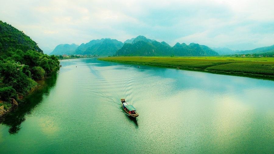 Dãy núi dài 30km có 99 đỉnh, từng được ông nội Vua Hùng lựa chọn để định đô: Sau trở thành phế đô chỉ vì lý do này!