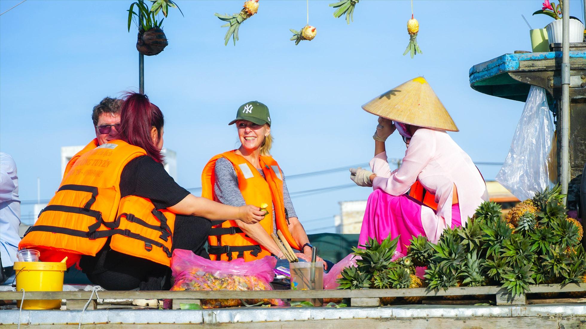 Cần Thơ hướng tới đưa du lịch trở thành trụ cột kinh tế vào năm 2030 Cần Thơ hướng tới đưa du lịch trở thành trụ cột kinh tế vào năm 2030