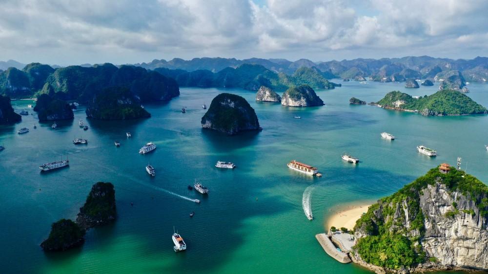 Phát hiện 'Vương quốc đảo' của Việt Nam với hơn 2.000 hòn đảo, 3 lần được UNESCO vinh danh, có bãi biển lọt top đẹp nhất thế giới