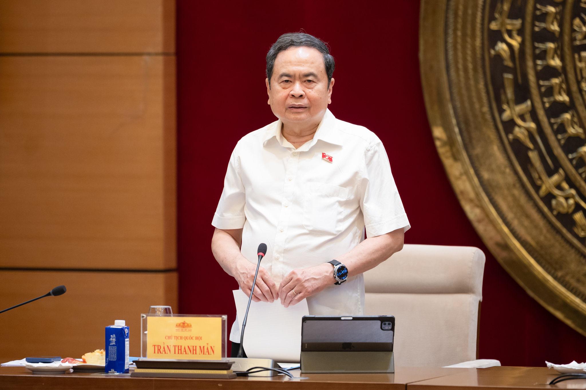 Sửa Luật để xây dựng văn hóa thượng tôn pháp luật Sửa Luật để xây dựng văn hóa thượng tôn pháp luật
