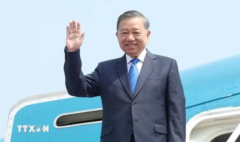 Tổng Bí thư, Chủ tịch nước Tô Lâm lên đường dự Phiên thảo luận cấp cao Đại hội đồng Liên hợp quốc khóa 81 tại Hoa Kỳ và thăm cấp Nhà nước tới Canada