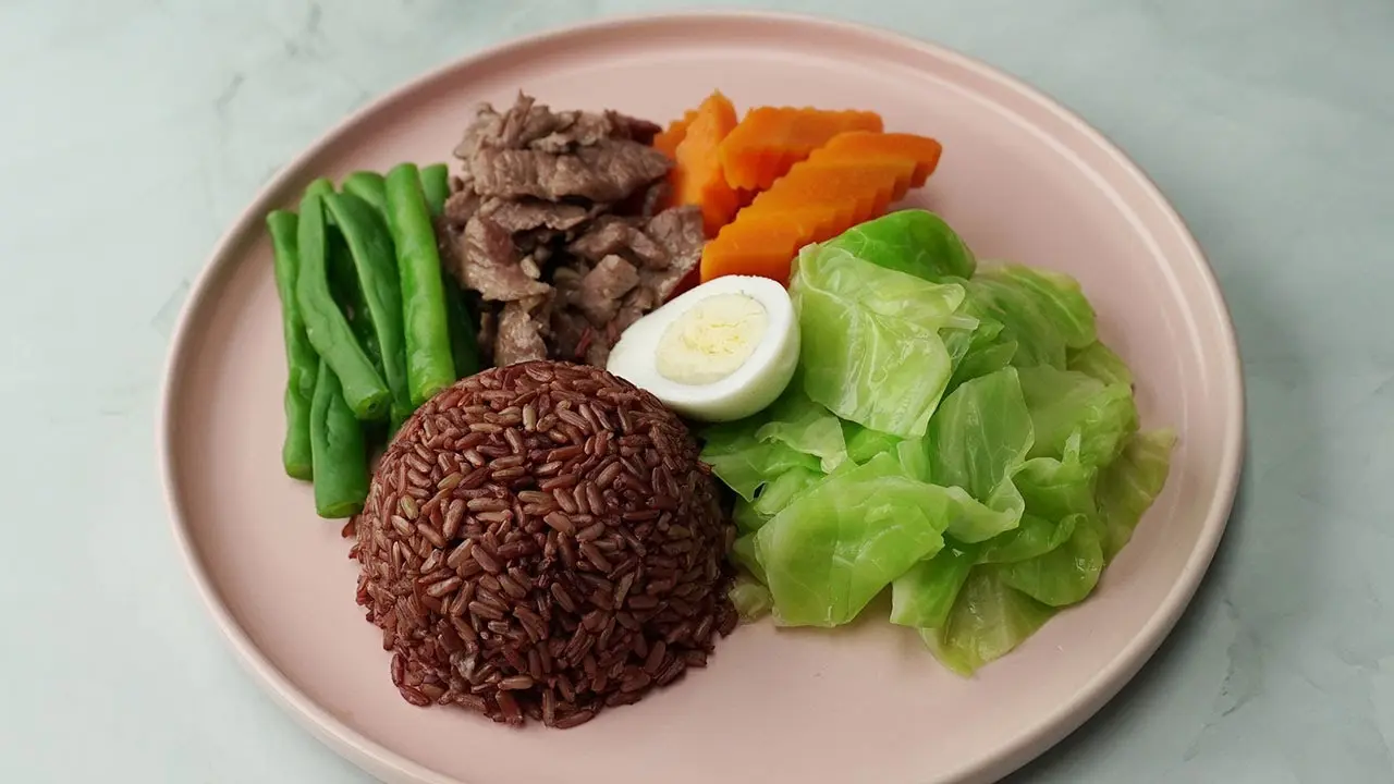 Chế độ ăn “bỏ sáng, bớt tối” có thực sự giúp giảm cân và an toàn không?