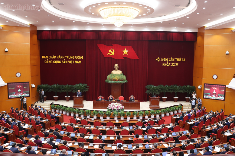 Thông cáo báo chí về ngày làm việc thứ nhất Hội nghị Trung ương 3 khoá XIV Thông cáo báo chí về ngày làm việc thứ nhất Hội nghị Trung ương 3 khoá XIV
