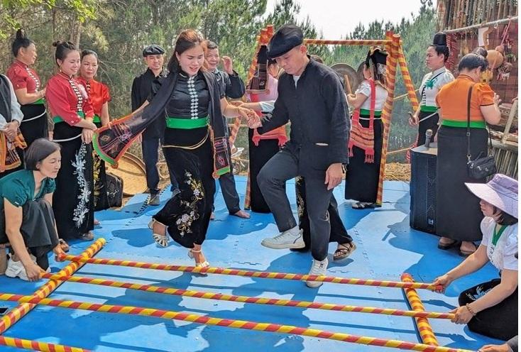 Điện Biên gắn sản phẩm OCOP với du lịch cộng đồng Điện Biên gắn sản phẩm OCOP với du lịch cộng đồng