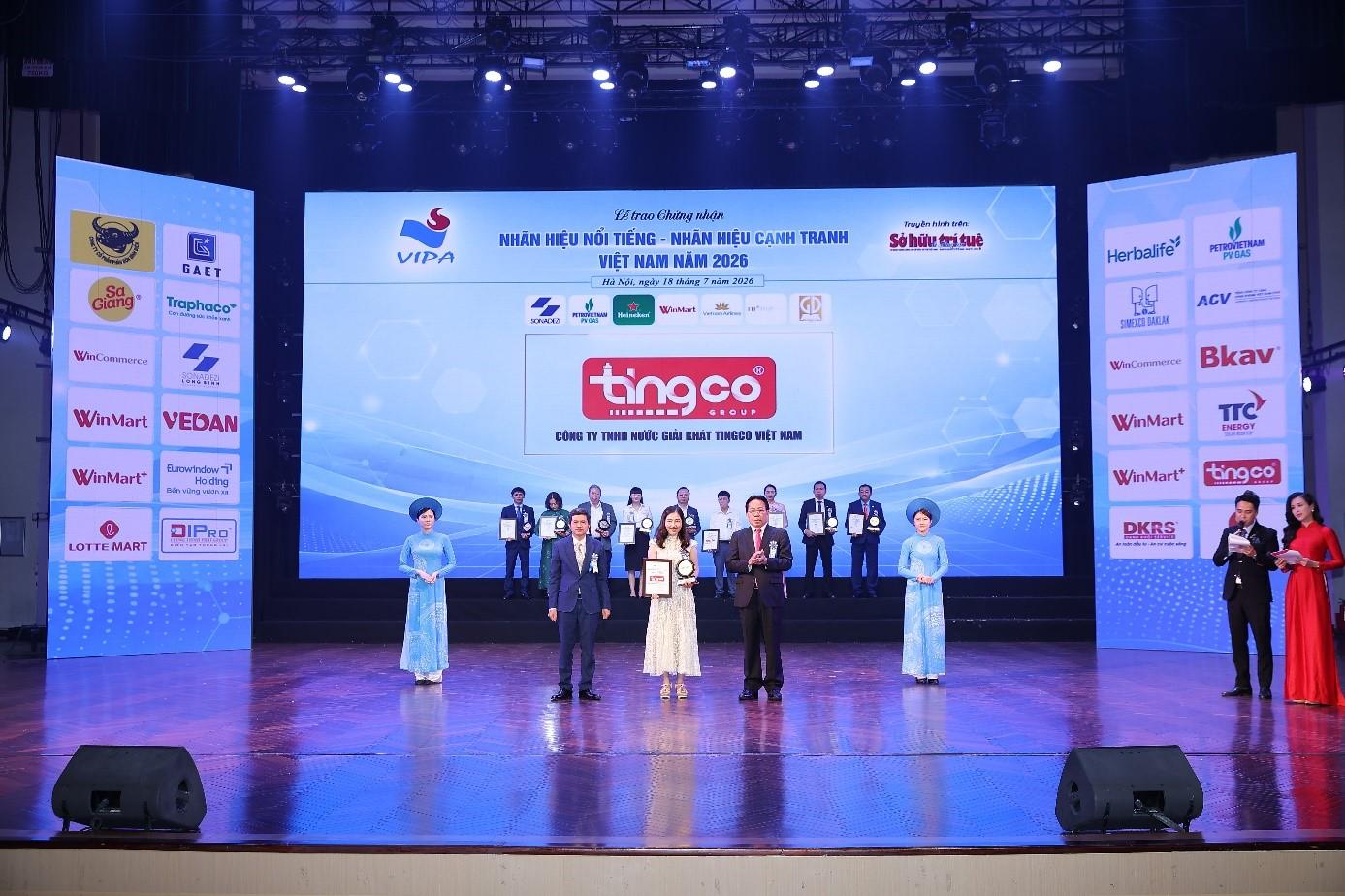 Tingco được vinh danh Top 10 Nhãn hiệu nổi tiếng Việt Nam ngành Thực phẩm – Đồ uống năm 2026 Tingco được vinh danh Top 10 Nhãn hiệu nổi tiếng Việt Nam ngành Thực phẩm – Đồ uống năm 2026