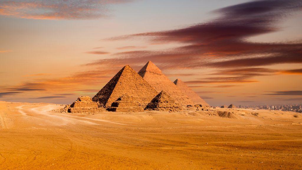 kim-tu-thap-giza-1-17088419833411491740673-1708904334595-17089043350391366099311_1774159442.jpg