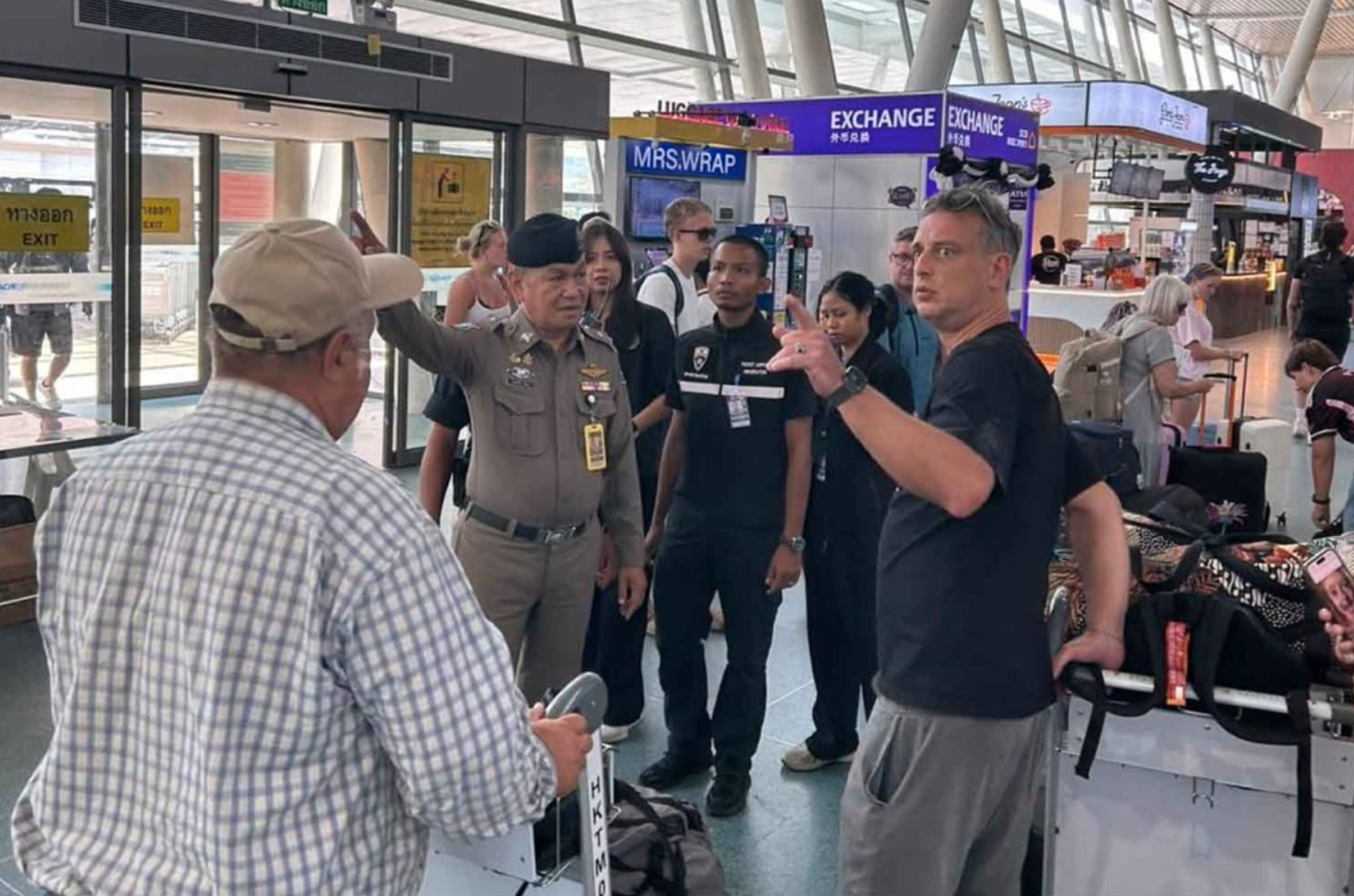 1.000 chuyến bay đến Thái lan bị hủy, nền kinh tế lớn thứ 2 Đông Nam Á 'lo sốt vó'