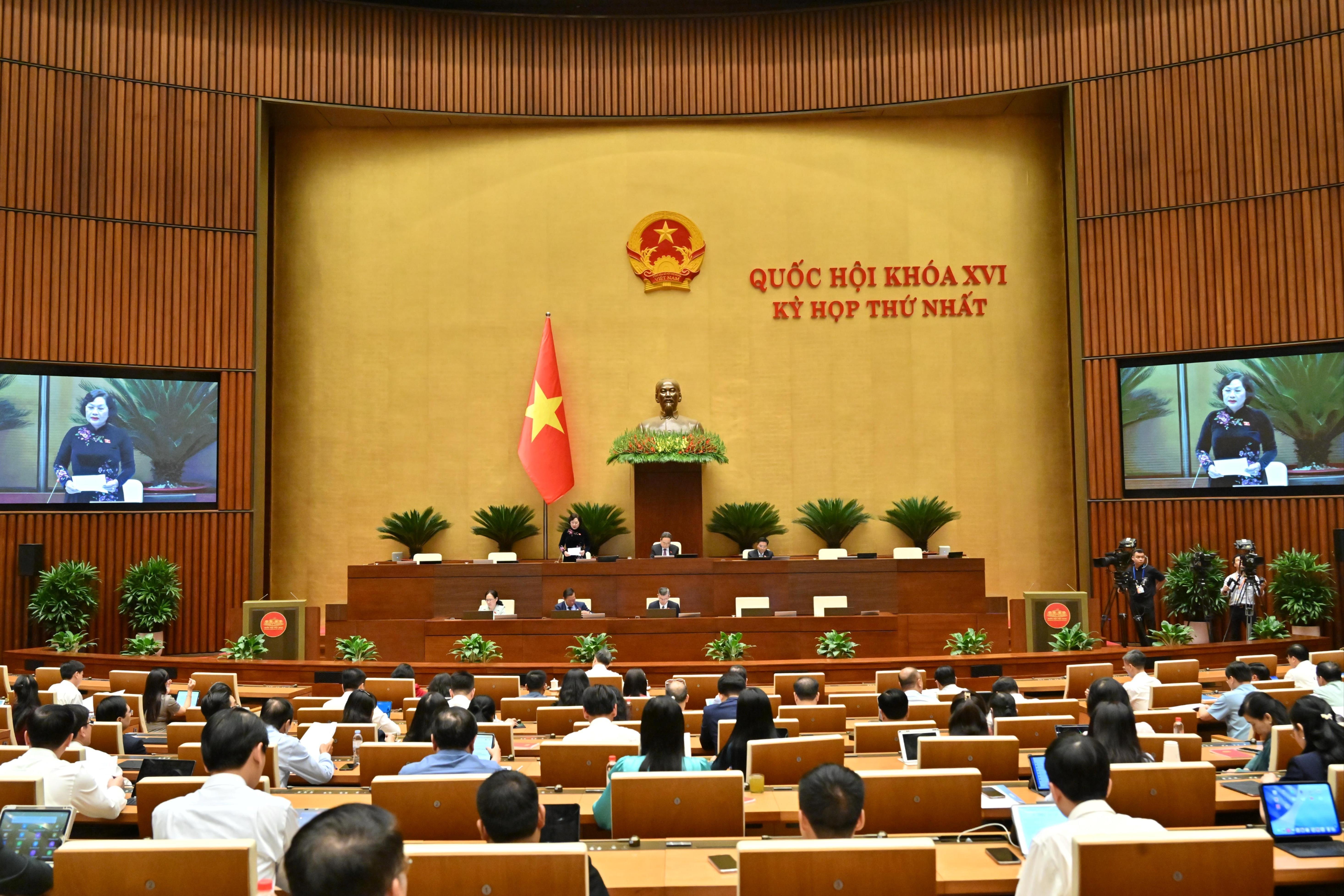 Gửi trọn niềm tin vào những quyết sách thiết thực, khả thi