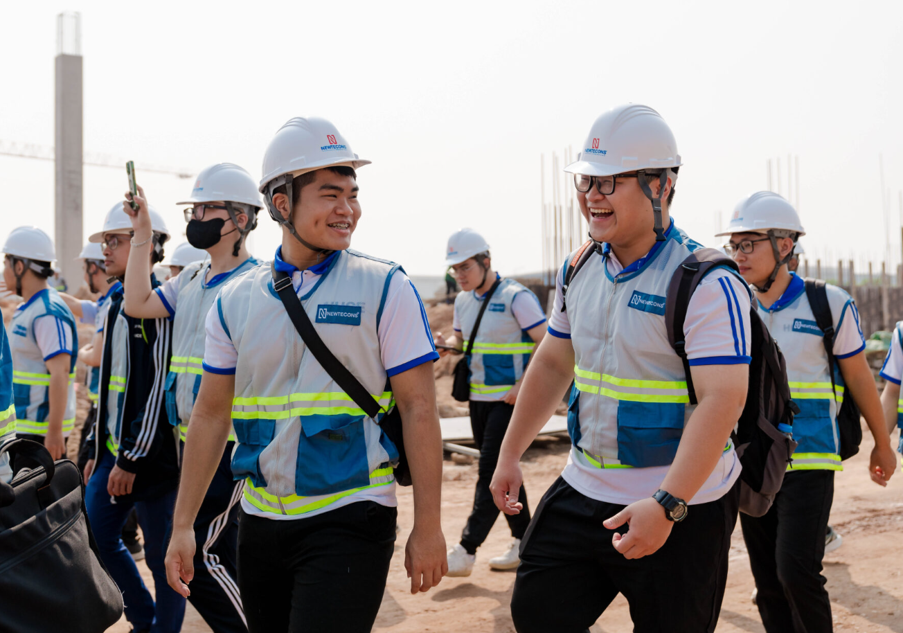 Ngành học tại Việt Nam đang 'khát' 500.000 người/năm: Cơ hội việc làm trải dài từ Bắc vào Nam, lương tới 1,5 triệu/ngày vẫn khó tuyển người