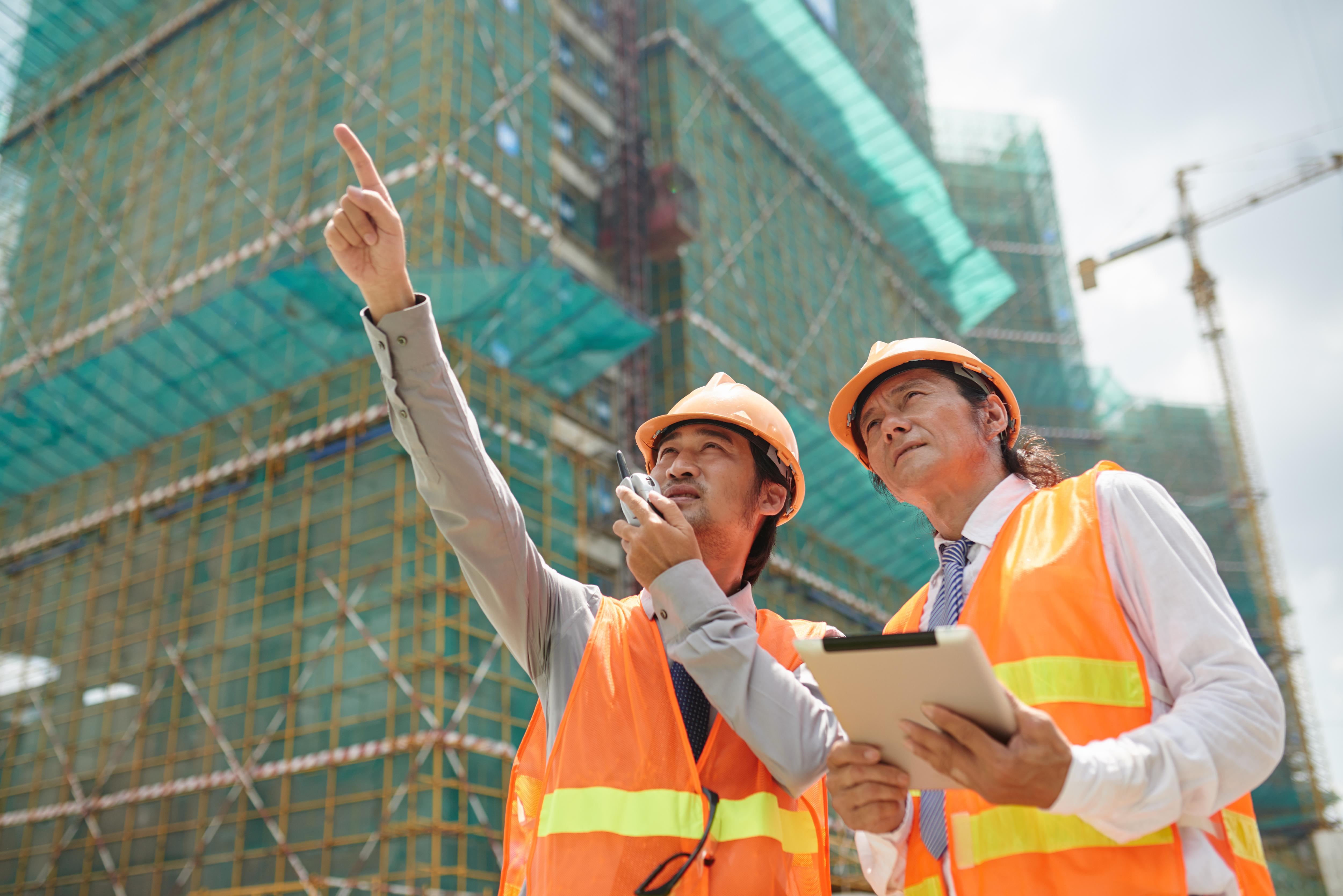 working_construction_site_d112ea2b0a_1782122872.jpg