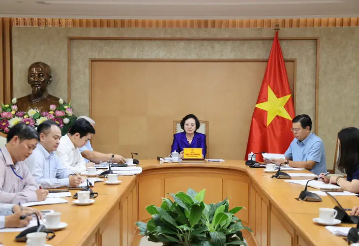Phó Thủ tướng Phạm Thị Thanh Trà: Tiền lương phải là nguồn thu nhập chính, đảm bảo đời sống người lao động Phó Thủ tướng Phạm Thị Thanh Trà: Tiền lương phải là nguồn thu nhập chính, đảm bảo đời sống người lao động