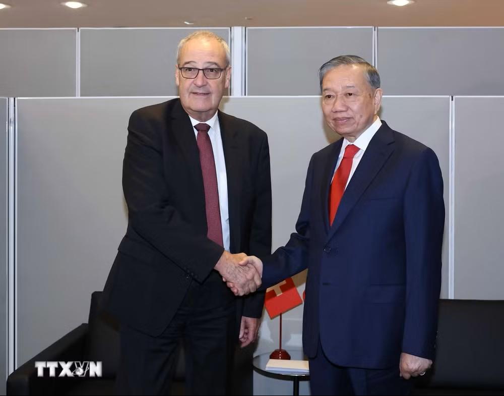 tong-bi-thu-chu-tich-nuoc-to-lam-gap-tong-thong-thuy-sy-guy-parmelin-5_1790134443.jpg