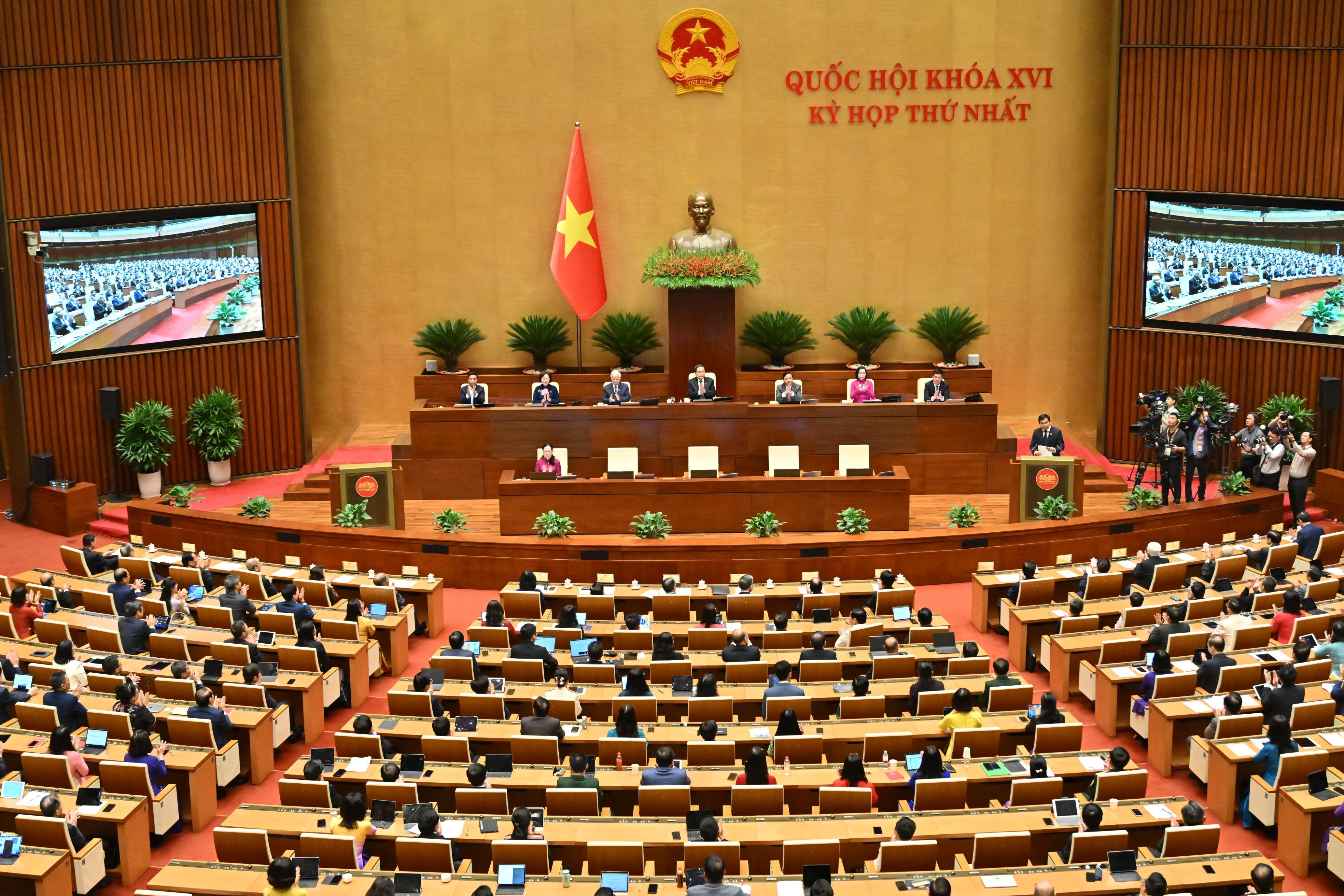 Bế mạc Kỳ họp thứ Nhất, Quốc hội khóa XVI