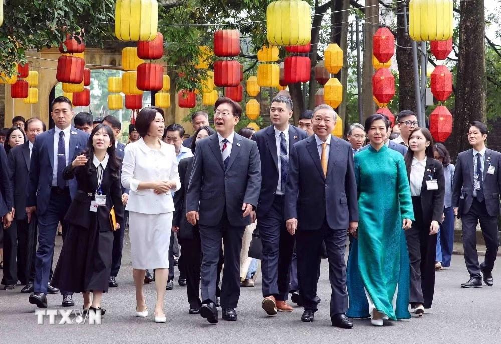 Dấu ấn văn hóa – ngoại giao tại Hoàng thành Thăng Long trong chương trình hữu nghị Việt – Hàn