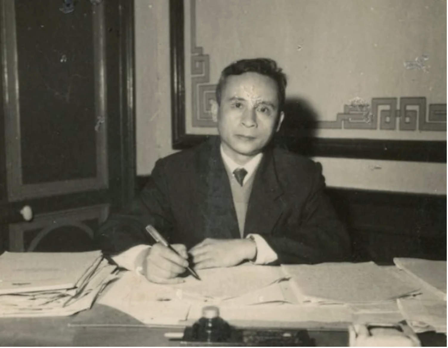 anh-man-hinh-2026-06-24-luc-23.41.36_1782319546.png