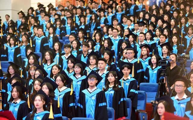 Ngành học Việt Nam đang khát nhân lực, 100% sinh viên ra trường đều có việc làm, mức lương lên đến 50 triệu đồng/tháng