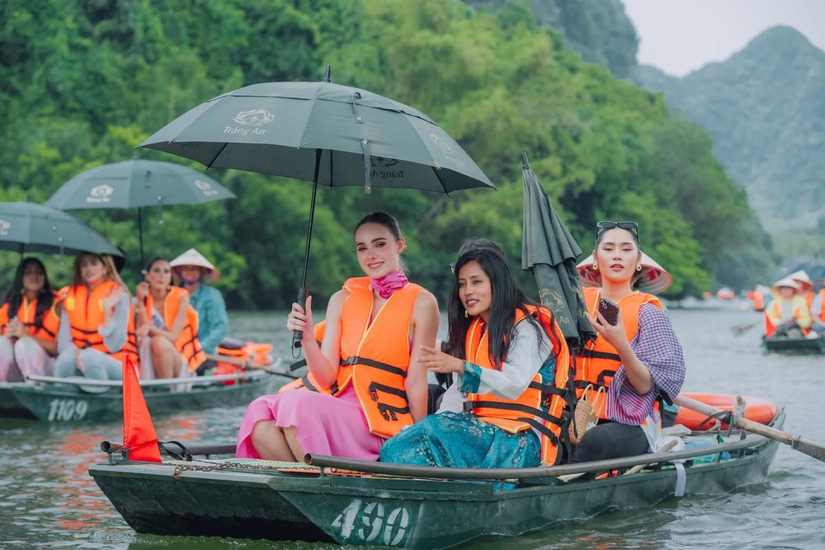 Ninh Bình đón gần 20 triệu lượt khách du lịch trong 8 tháng đầu năm Ninh Bình đón gần 20 triệu lượt khách du lịch trong 8 tháng đầu năm