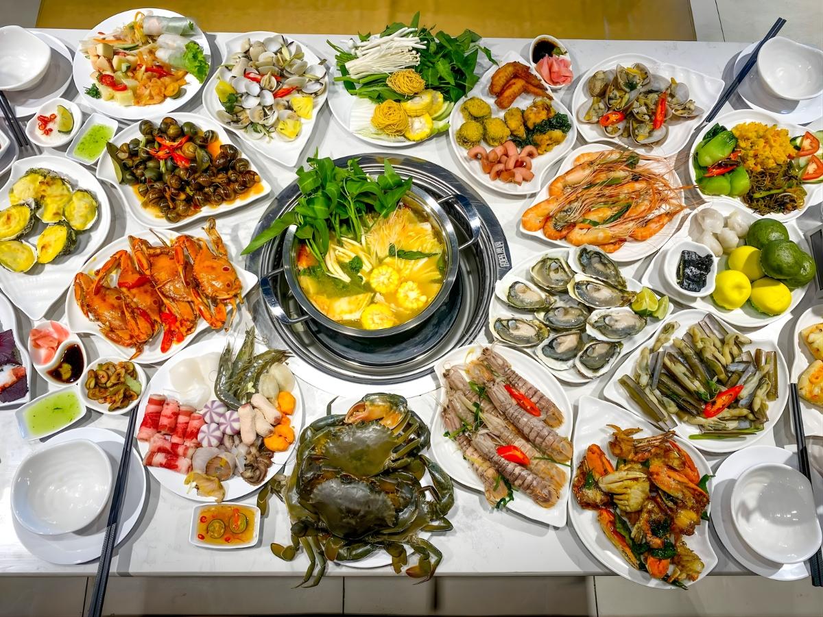 Chuyên gia cảnh báo nguy cơ dị ứng, ngộ độc khi đi du lịch dịp lễ