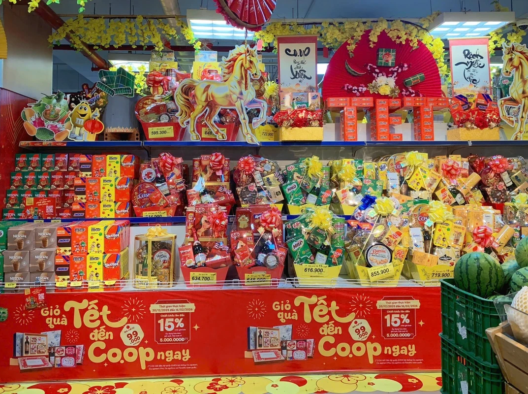 Giỏ quà Tết 2026 đổi trục, hàng Việt vươn lên giữ thế chủ lực