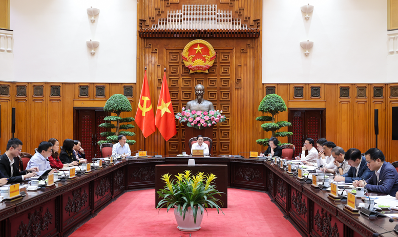 Thủ tướng Phạm Minh Chính: Triển khai ngay xây dựng kho dự trữ xăng dầu chiến lược tại Nghi Sơn