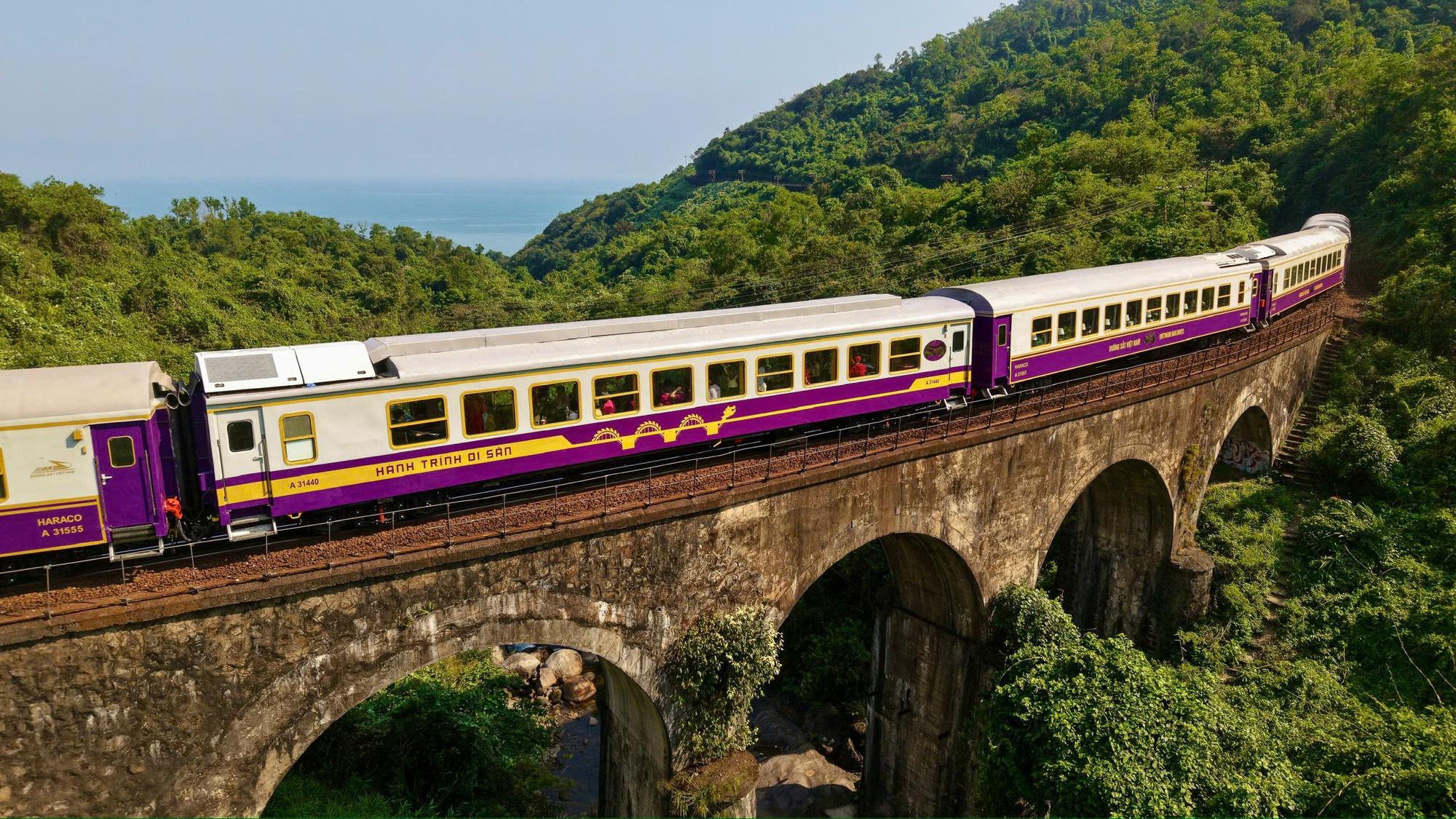 Cung đường sắt đẹp nhất thế giới của Việt Nam chính thức 'lên đời', kết nối hai thành phố du lịch nổi tiếng