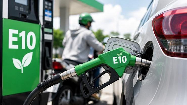 Cận kề thời điểm sử dụng xăng E10, Bộ Công thương chỉ đạo tăng cường giải đáp băn khoăn về độ an toàn