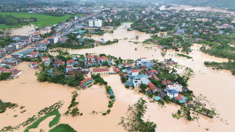 Thủ tướng yêu cầu các địa phương chủ động nguồn lực ứng phó thiên tai cực đoan